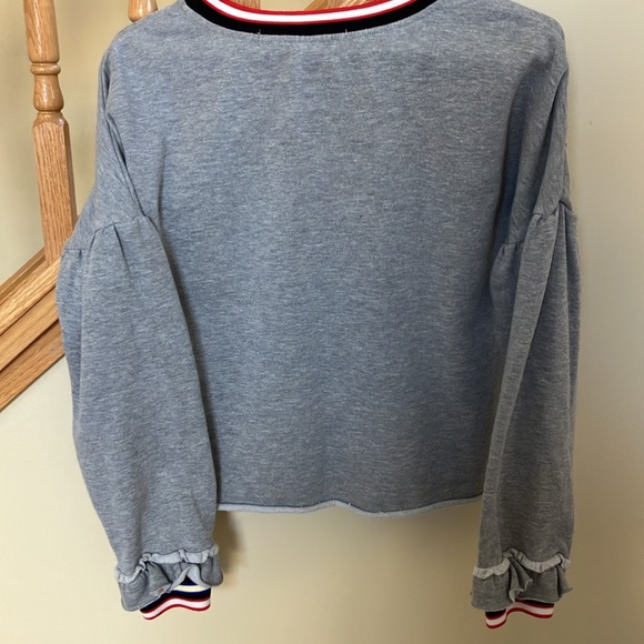 Rebecca Minkoff Grey Cropped Sweatshirt - size M - Picture 3 of 3